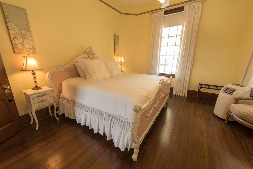 Mosheim Mansion Bed & Breakfast ซิกีน ภายนอก รูปภาพ