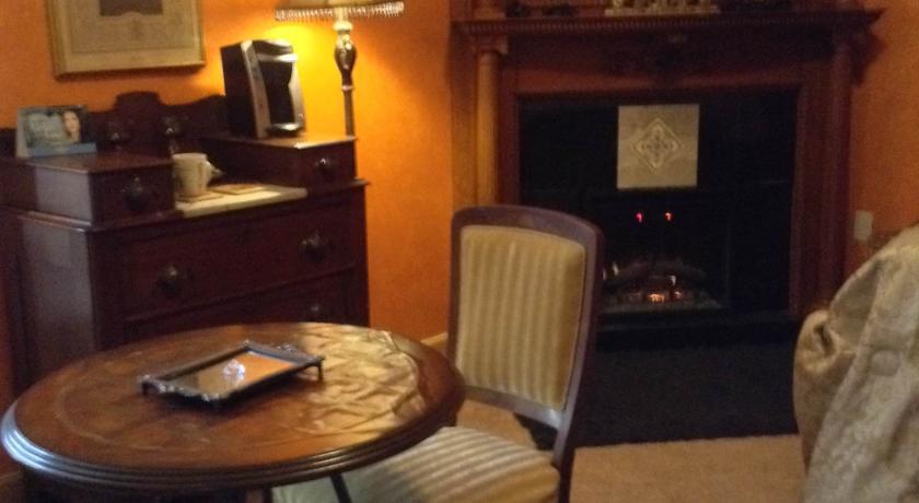 Mosheim Mansion Bed & Breakfast ซิกีน ภายนอก รูปภาพ