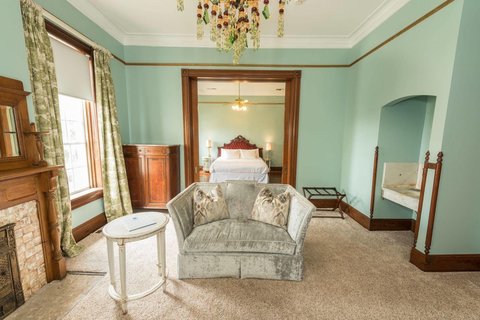 Mosheim Mansion Bed & Breakfast ซิกีน ภายนอก รูปภาพ
