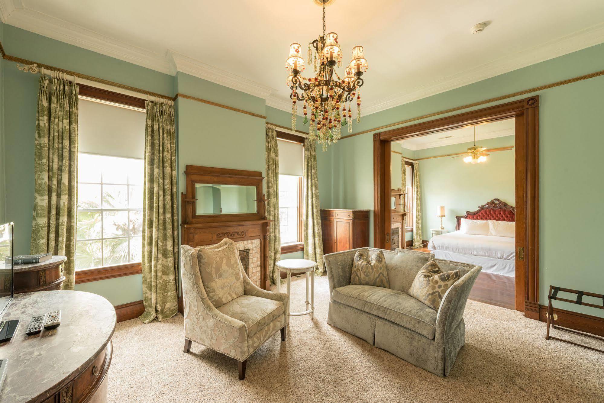 Mosheim Mansion Bed & Breakfast ซิกีน ภายนอก รูปภาพ
