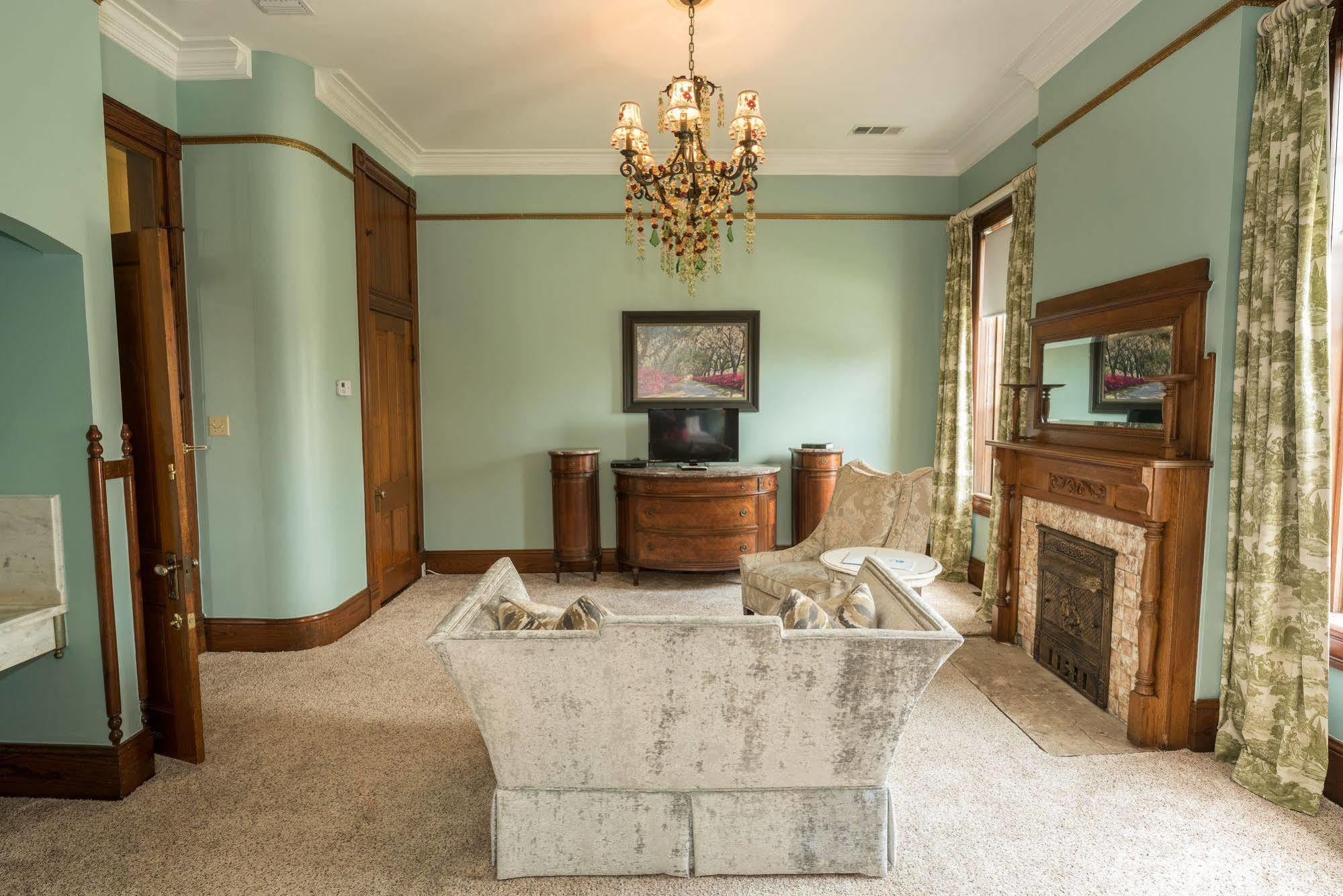 Mosheim Mansion Bed & Breakfast ซิกีน ภายนอก รูปภาพ