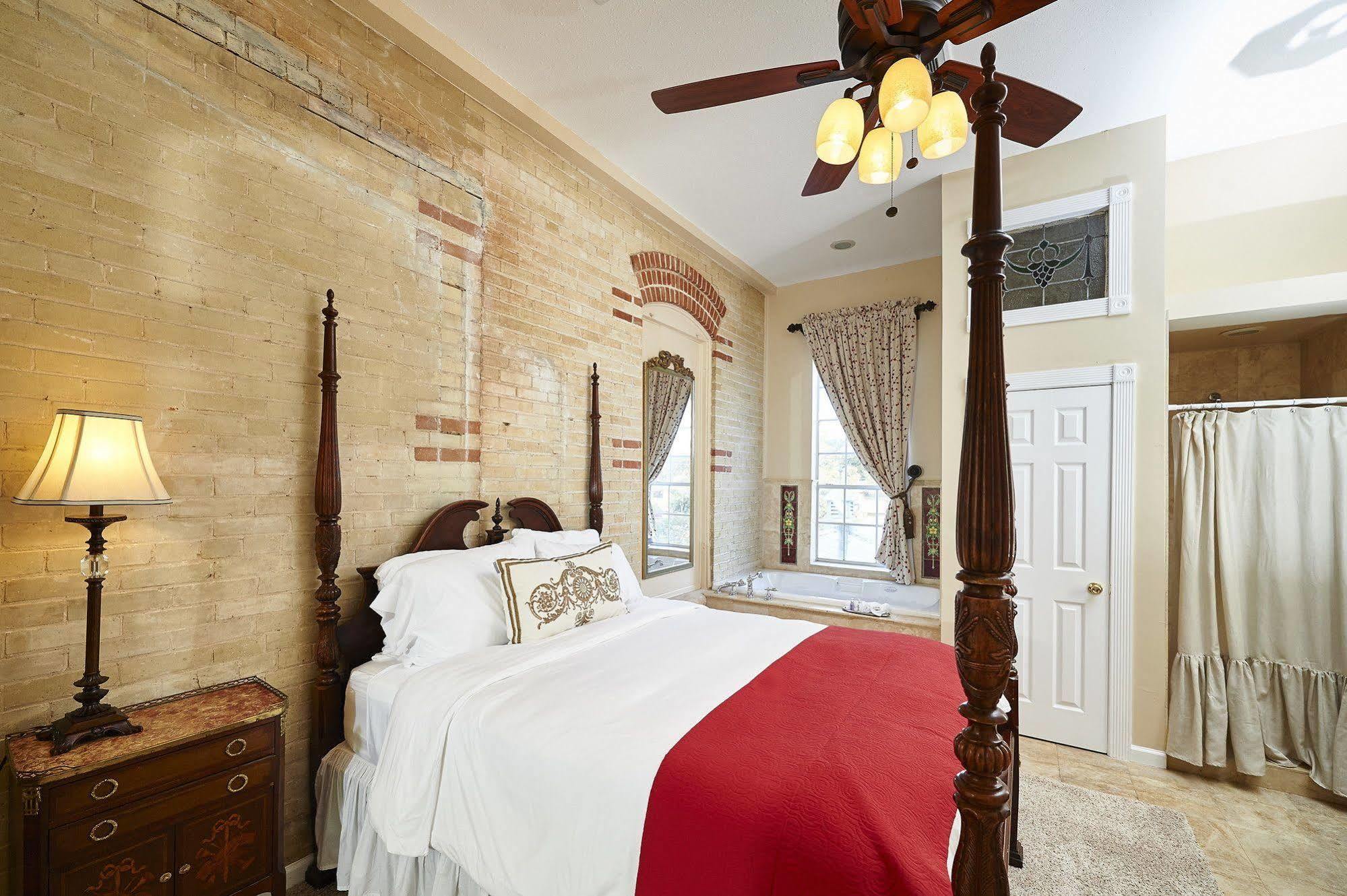 Mosheim Mansion Bed & Breakfast ซิกีน ภายนอก รูปภาพ